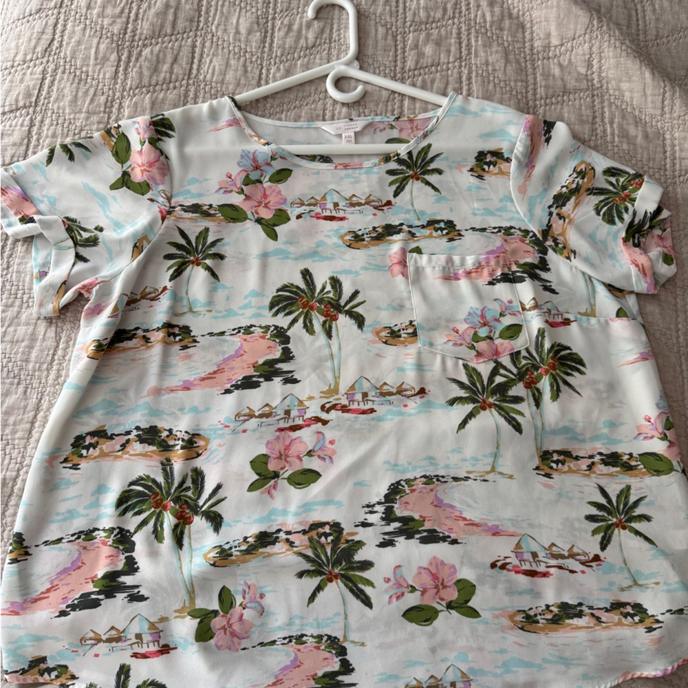 LC Lauren Conrad Island Print Blouse